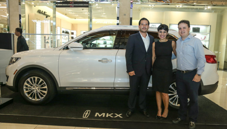 LINCOLN Panamá presentó sus modelos emblemas MKC  en el Luxury Motor Show