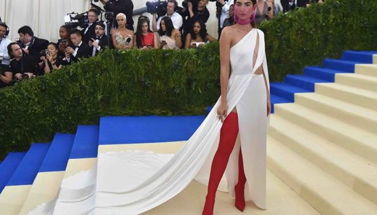 CELEBRIDADES DESLUMBRAN CON PIEZAS BVLGARI DURANTE LA GALA DEL MET 2017