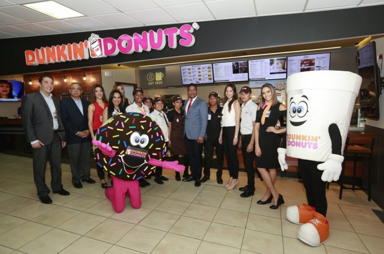 APERTURA DE LA NUEVA SUCURSAL DE DUNKIN´DONUTS  EN EL AEROPUERTO DE TOCUMEN