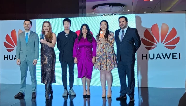 <strong>HUAWEI celebra 14 años en Panamá reafirmando su liderazgo y presentando el smartphone más esperado, el HUAWEI Mate 50 Pro.</strong>