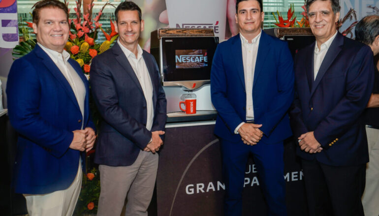 PRIMER CAFÉ NESCAFÉ CON GRANO 100 % PANAMEÑO