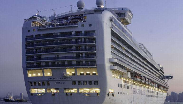 TERMINAL DE CRUCEROS DE PANAMA RECIBE AL EMERALD PRINCESS TRAS INICIO DE LA TEMPORADA DE CRUCEROS 2023 2024