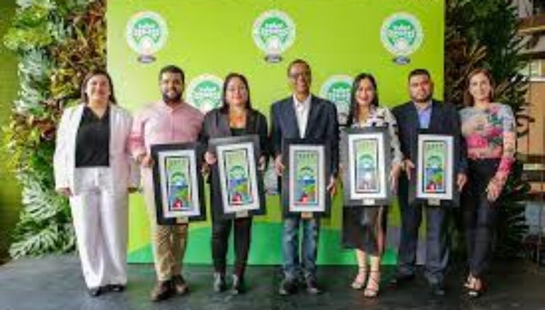 DONATIVOS AMBIENTALES FORD PREMIA CINCO INICIATIVAS AMBIENTALES EN LA REGIÓN.