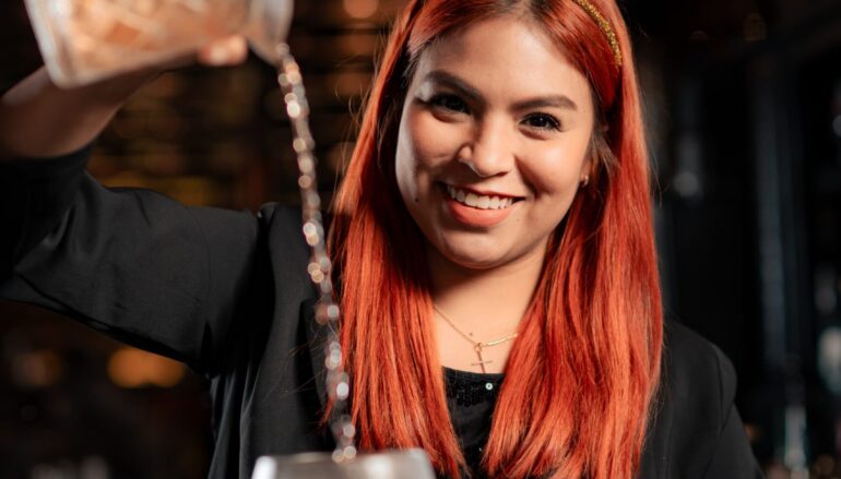 Yaremi Greig: Primera mujer bartender de Panamá