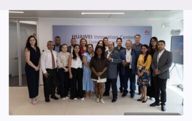 Huawei presentó el Ecosistema de Aulas  Escolares y de Oficinas en espacios  inteligente con Idea Hub