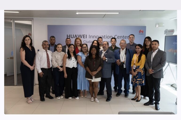 Huawei presentó el Ecosistema de Aulas  Escolares y de Oficinas en espacios  inteligente con Idea Hub