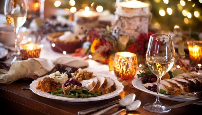 NAVIDAD A LA MESA : IDEAS PARA UNA CELEBRACIÓN ÚNICA